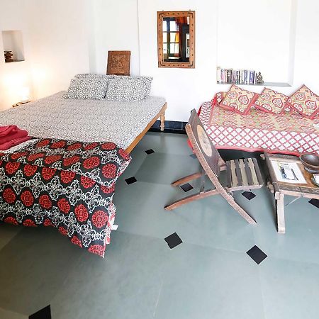 Silver Moon Haveli Удайпур Екстериор снимка