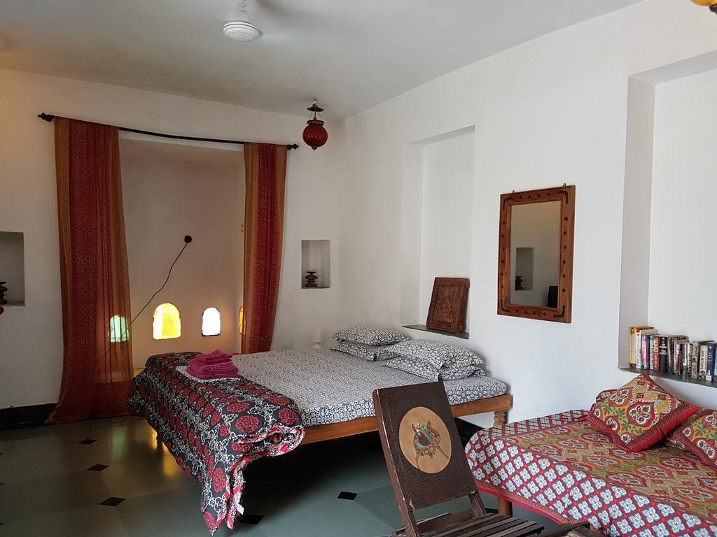 Silver Moon Haveli Удайпур Екстериор снимка
