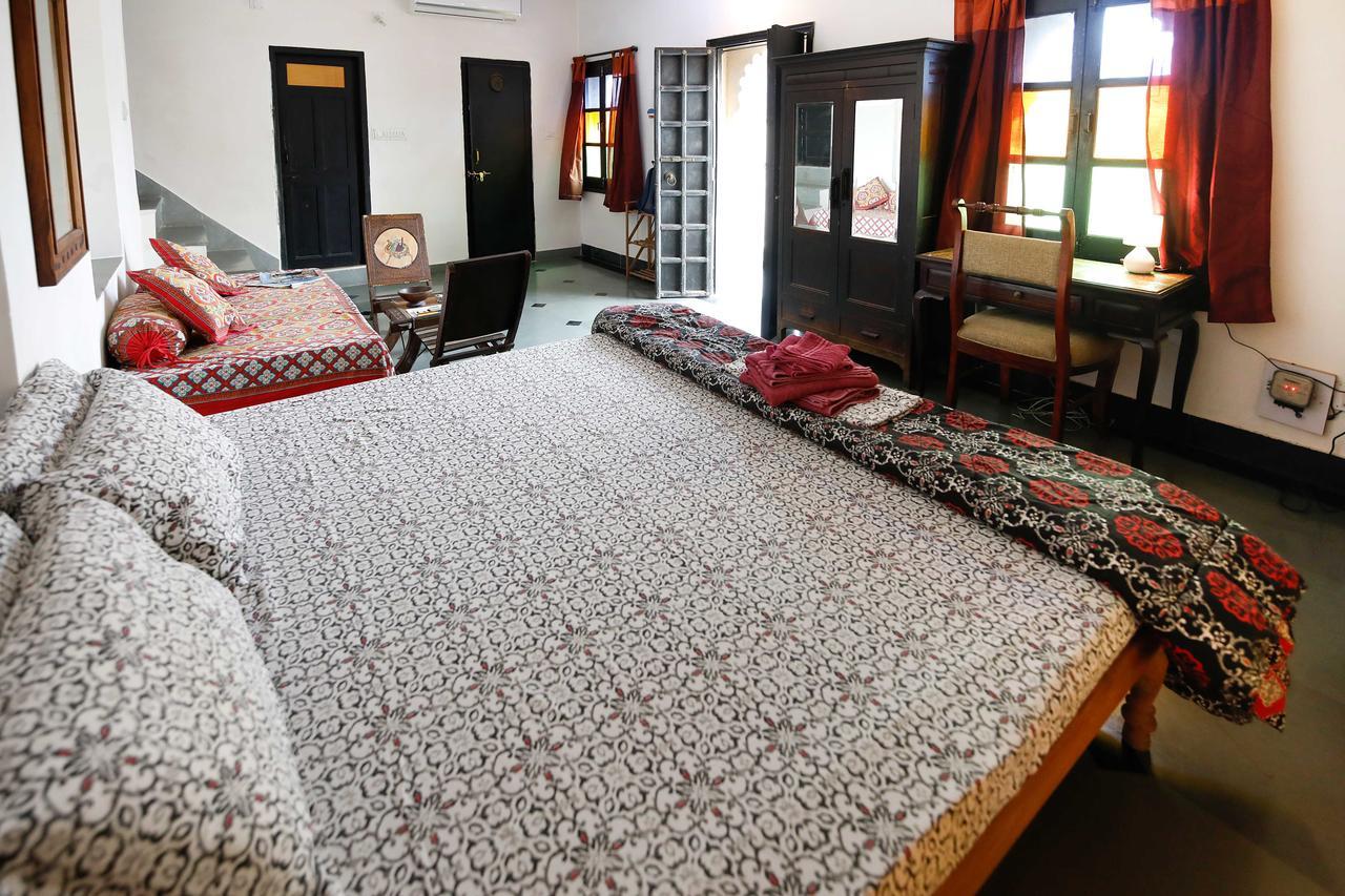 Silver Moon Haveli Удайпур Екстериор снимка